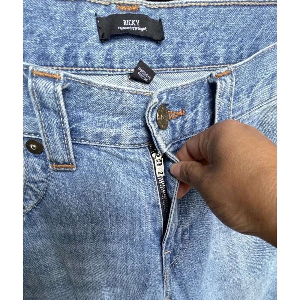 True Religion Ricky Relaxed Straight Men's W36 L34  Distressed Blue Jeans